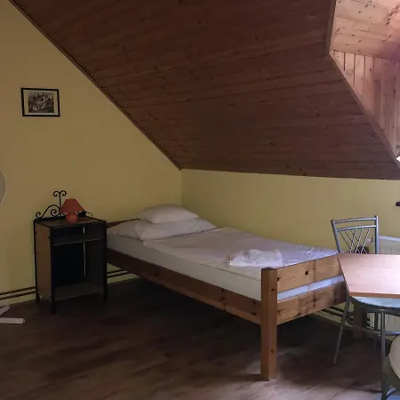 Couette-café Csaladi Panzio Balatonkeresztúr