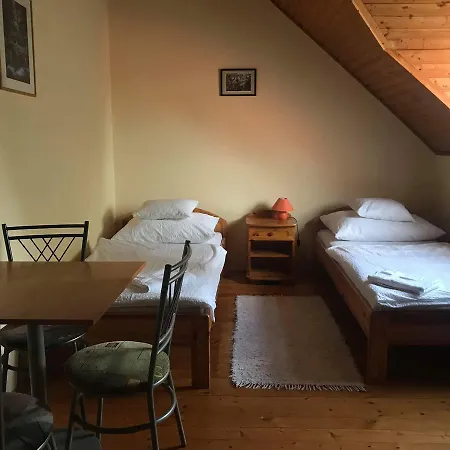 Csaladi Panzio Couette-café Balatonkeresztúr